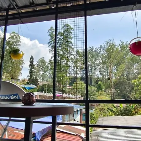 Birdwing Cottage, Munnar Exterior photo