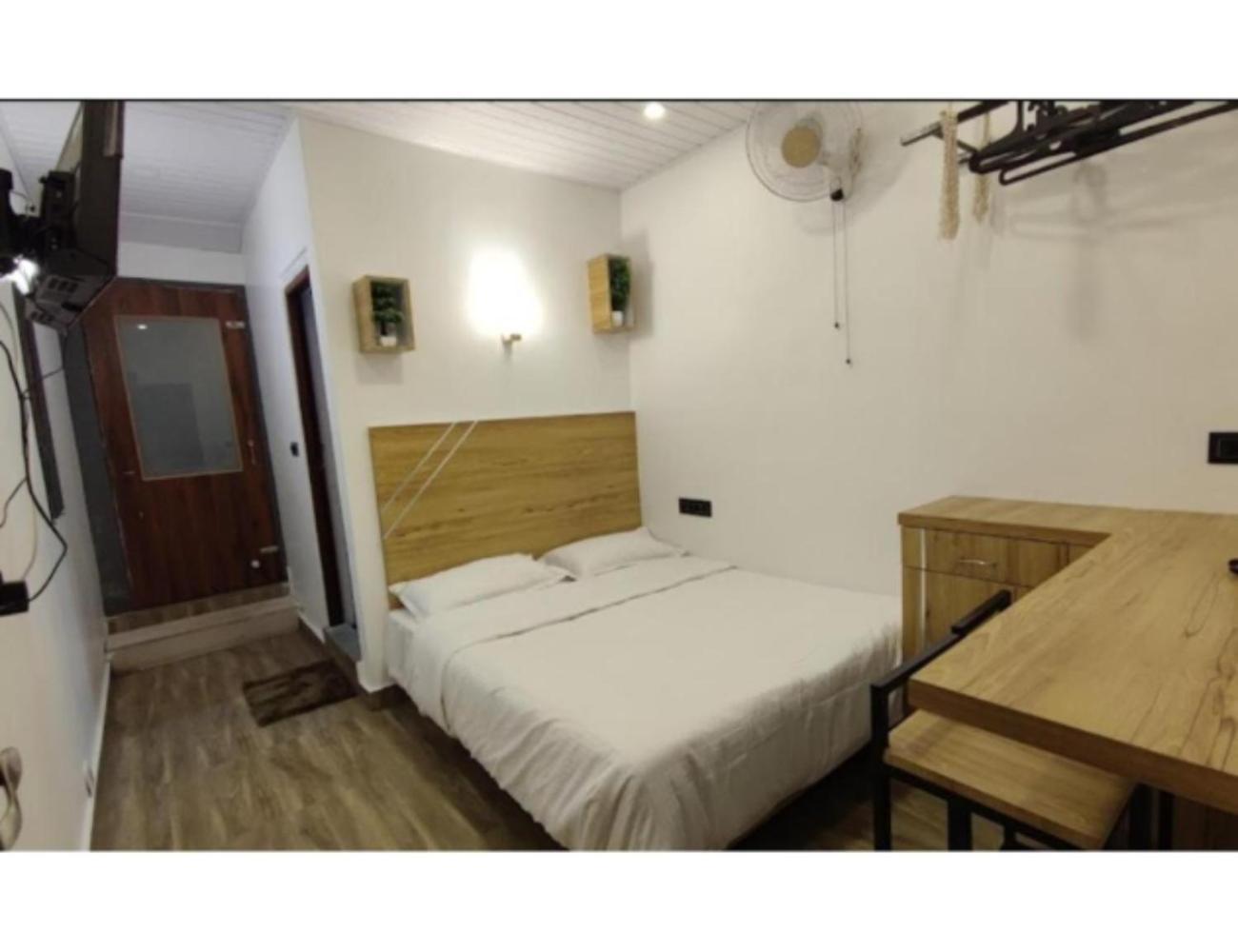Birdwing Cottage, Homestay