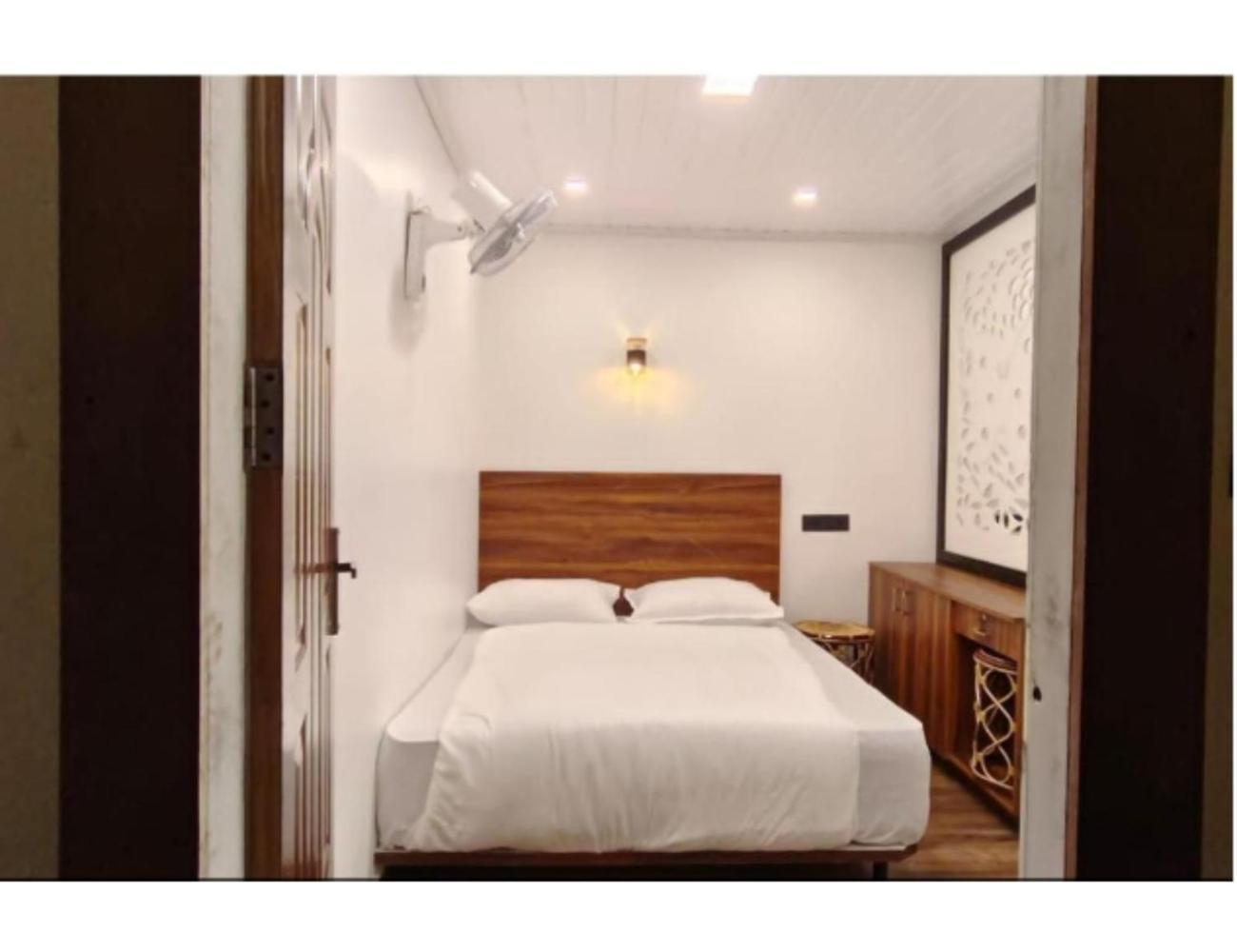 Birdwing Cottage, Homestay